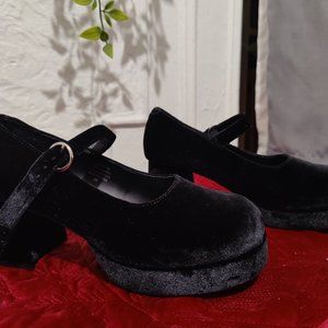 dELiA's Black Velvet Mary Janes